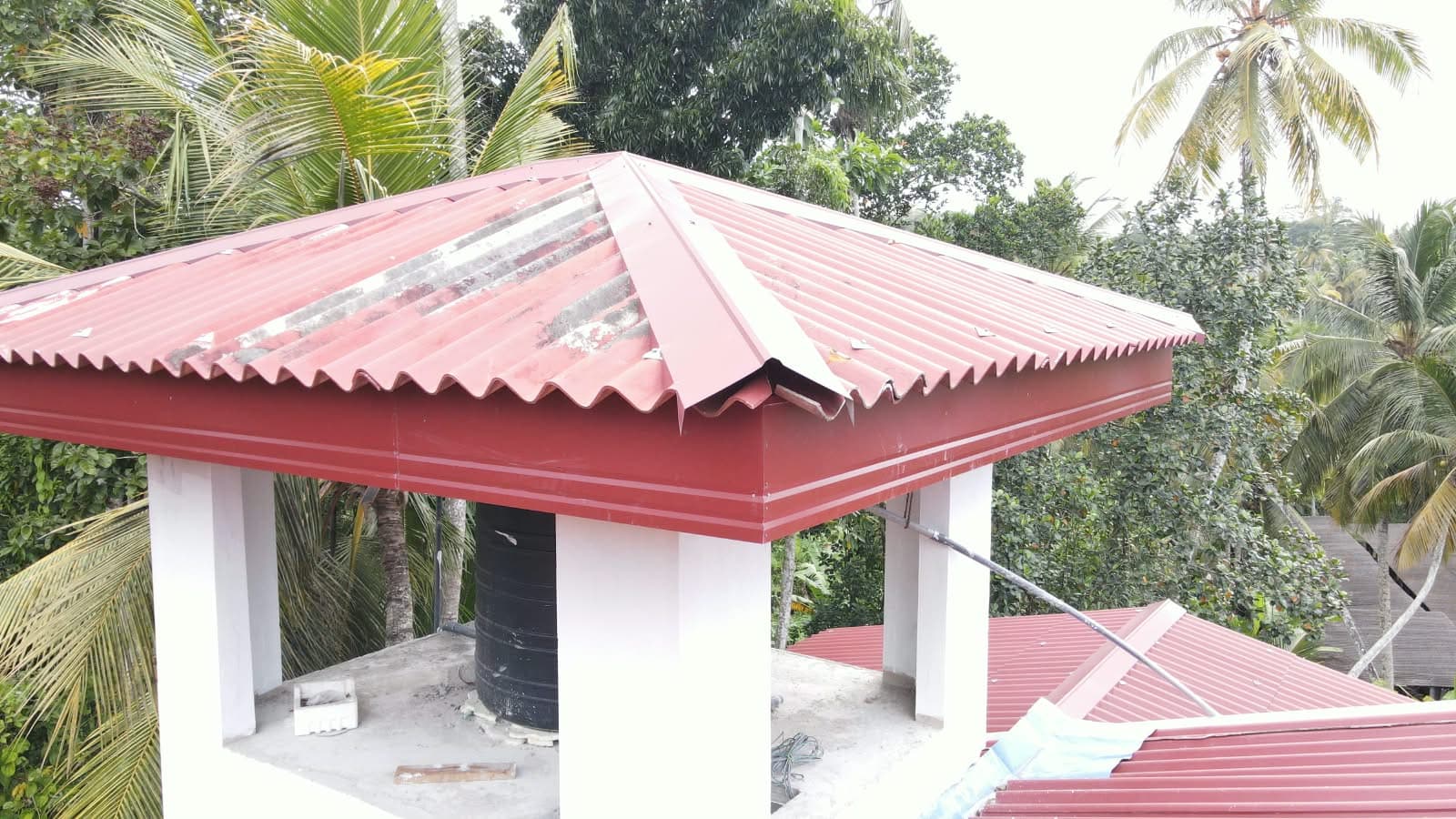 ජල ටැංකි කුළුණු වහල ව්‍යූහය — Amano වහල